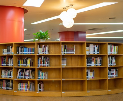 Hacking School Libraries-10 Ways to Incorporate Library Media Centers into Your Learning Community